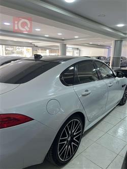 جاكوار XF